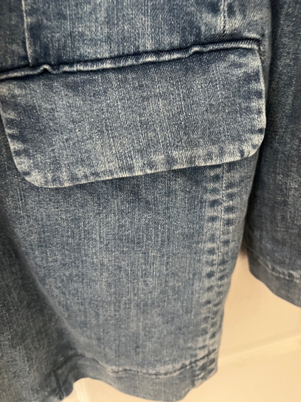 Anthropologie- Maeve Distressed Light Blue Denim Blazer - Picture 4 of 12